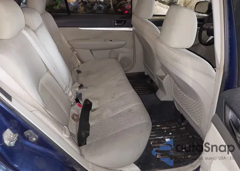 2010 Subaru Outback 2.5I Premium из США, поврежденный, VIN 4S4BRBCC2A3334459